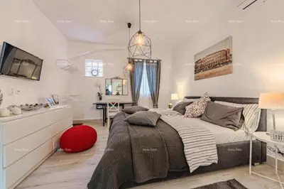 Stan 59 m², Pula Centar - povijesni šarm i pogled na grad - 9