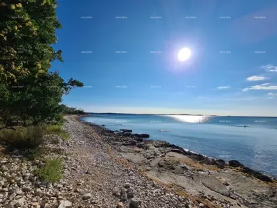 Baugrundstück 10 000 m², Fažana - erste Reihe zum Meer - 2