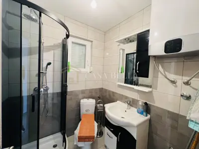Apartmenthaus, Njivice na Krku, 4 Apartments und Terrasse - 19