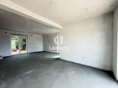 Haus mit Pool, Novigrad, ruhige Lage und Hof 240 m² - 5