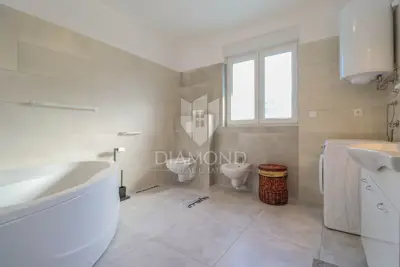 Haus 139 m², Brtonigla - Pool und überdachte Terrasse - 10