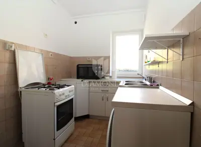 Stan 65 m², Turnić Rijeka - dva balkona - 8