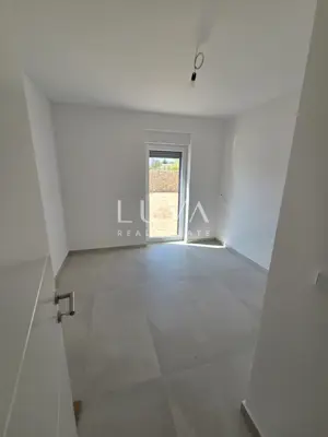 Novalja, moderna novogradnja, stan S1, NKP 74 m² - 5