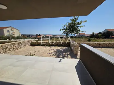 Novalja, moderna novogradnja, stan S1, NKP 74 m²