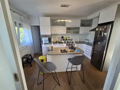 Kuća 310 m², Šalata - mirna slijepa ulica i privatnost - 4