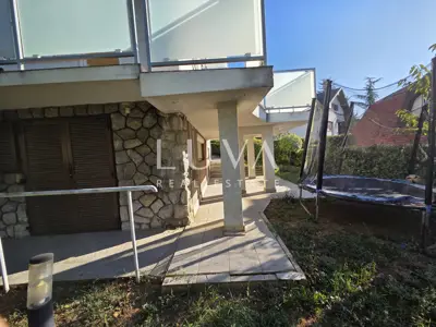 Kuća 310 m², Šalata - mirna slijepa ulica i privatnost - 21