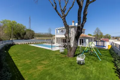 Kuća 170 m², Labin - bazen i uređena okućnica - 21