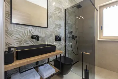 Kuća 170 m², Labin - bazen i uređena okućnica - 14
