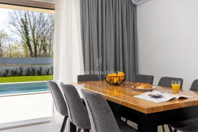 Kuća 170 m², Labin - bazen i uređena okućnica - 7
