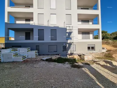 Newly built apartments, Pomer, 7 apartments and underfloor heating - 2
