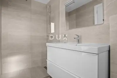 Semi-detached house 190 m², Poreč - near the sea and the city - 22