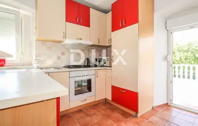 Haus 220 m², Brtonigla - Panoramablick - 10