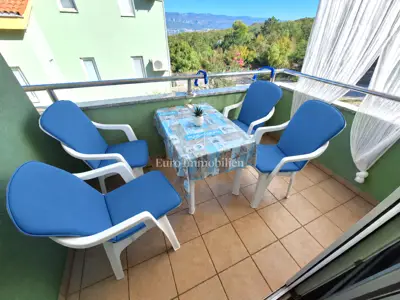 Apartment 45 m², Uvala Soline - Terrasse und teilweiser Meerblick