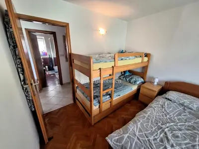 Apartment 45 m², Uvala Soline - Terrasse und teilweiser Meerblick - 13