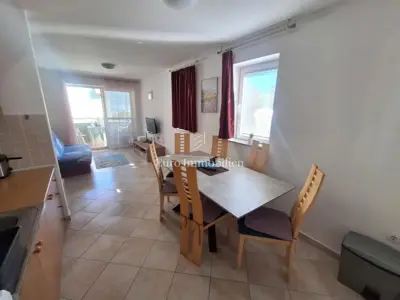 Apartment 45 m², Uvala Soline - Terrasse und teilweiser Meerblick - 8