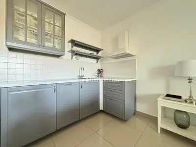 Apartman u Novalji, loggia s pogledom na more i parking - 7
