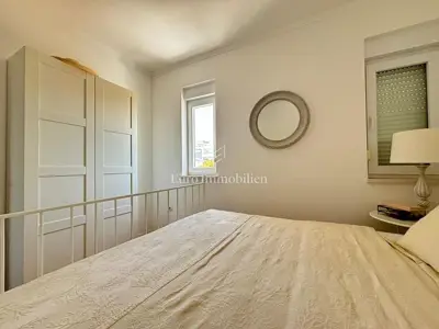 Apartman u Novalji, loggia s pogledom na more i parking - 9