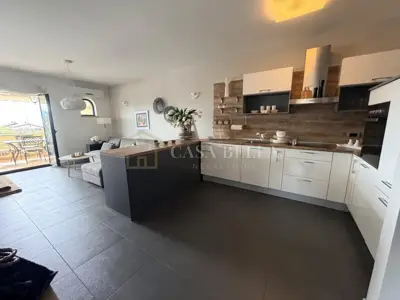 Kukuljanovo - stan od 90m² u poslovnoj zgradi - 2