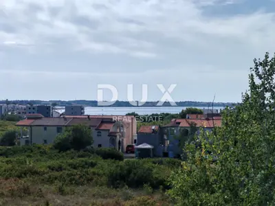 Doppelhaushälfte 255,47 m², Nin - 310 m vom Meer und Pool - 3