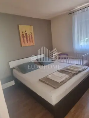 Kuća 140 m², Vir - dva apartmana i uređeno dvorište - 10