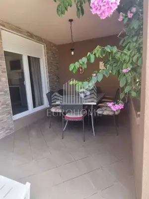 Kuća 140 m², Vir - dva apartmana i uređeno dvorište - 13