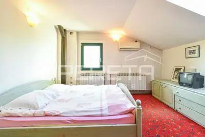 Haus zum Kauf in Centar, 900 m² - 18