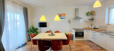 Haus zum Kauf in Bale, 340 m² - 12