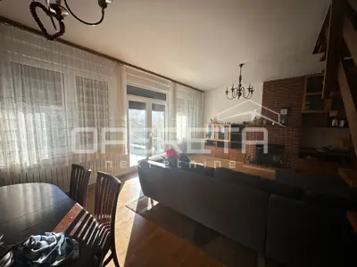 Haus in Varaždin, Centar - Doppelobjekt zur Renovierung - 10