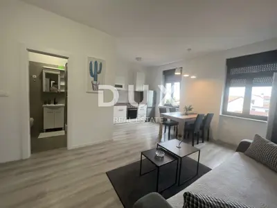 Etage 158 m², Kastav Zentrum - 3 Wohnungen und Aussicht