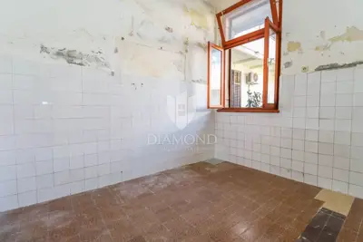 Stan 53,91 m², Pula Centar - prizemlje i mali vrt - 6