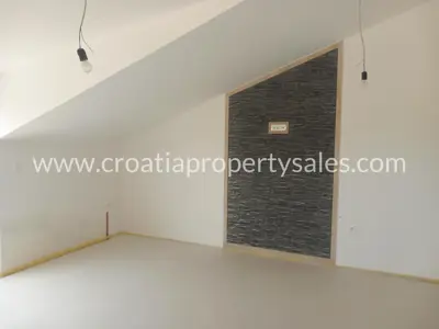Haus, Brač, 400 m², 1 090 000 €
