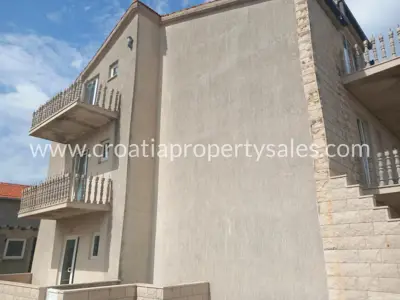 House, Brač, 400 m², 1 090 000 € - 5