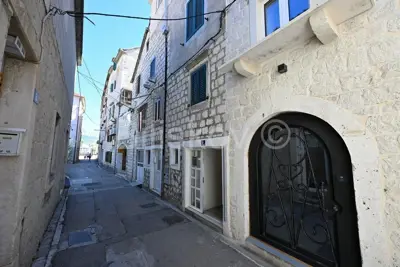 Wohnung 78 m², Kaštel Novi - alte Altstadt und 2 Loggien - 5