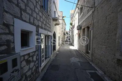 Wohnung 78 m², Kaštel Novi - alte Altstadt und 2 Loggien - 3