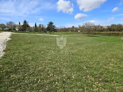 Building plot 1,327 m², Poreč surroundings and nature view - 2