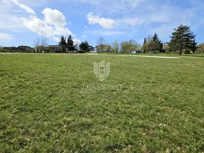 Građevinsko zemljište 1.327 m², Poreč okolica i pogled na prirodu