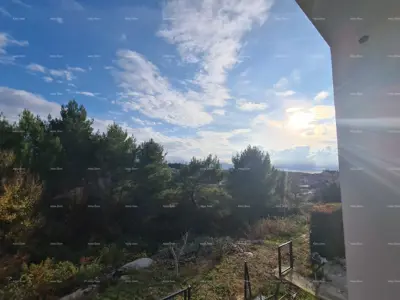 Stan 52 m², Vidikovac Pula - 2 spavaće sobe, lođa - 17