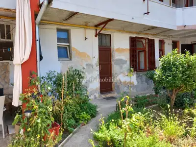 Stan 53,91 m², Pula Centar - trosobni u prizemlju