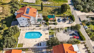 Apartment building in Barbatu on the island of Rab - 20