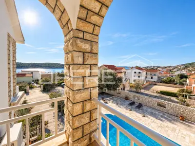 Apartment building in Barbatu on the island of Rab - 21