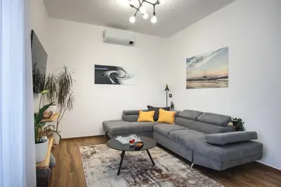 Apartment 62 m², Pula Center - near the Arena - 12