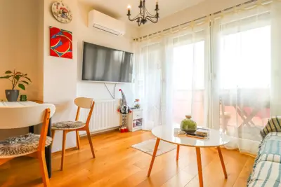 Zagreb, Stenjevec! Functional 3-room apartment with two loggias!