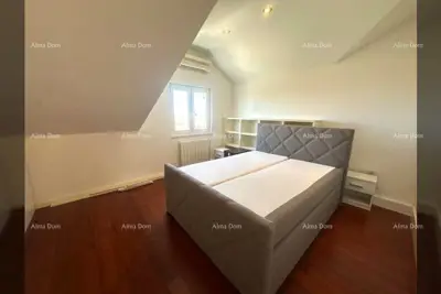 Poreč – Prostrani penthouse s velikom terasom i pogledom na more - 19