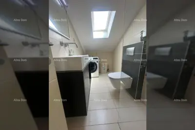 Poreč – Prostrani penthouse s velikom terasom i pogledom na more - 17