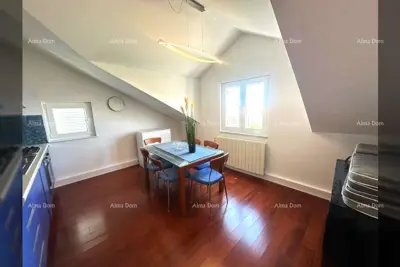 Poreč – Prostrani penthouse s velikom terasom i pogledom na more - 3