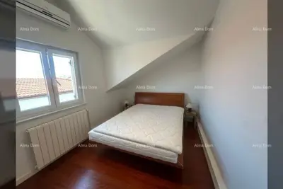 Poreč – Prostrani penthouse s velikom terasom i pogledom na more - 14