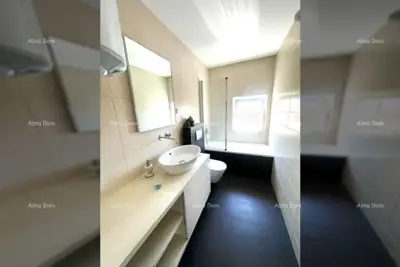 Poreč – Prostrani penthouse s velikom terasom i pogledom na more - 9