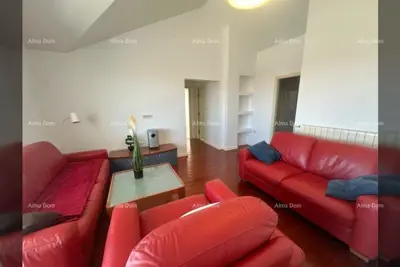 Poreč - Großzügiges Penthouse mit großer Terrasse und Meerblick