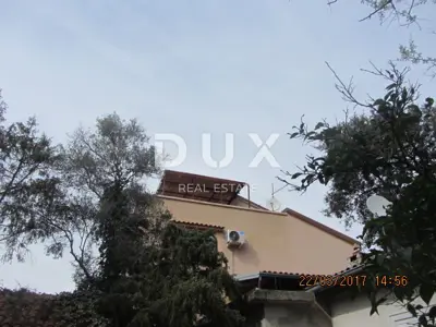 House 173 m², Artatore - 3 apartments and sea view - 11