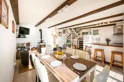 Kuća 440 m², Baška Voda - bazen i okućnica - 10